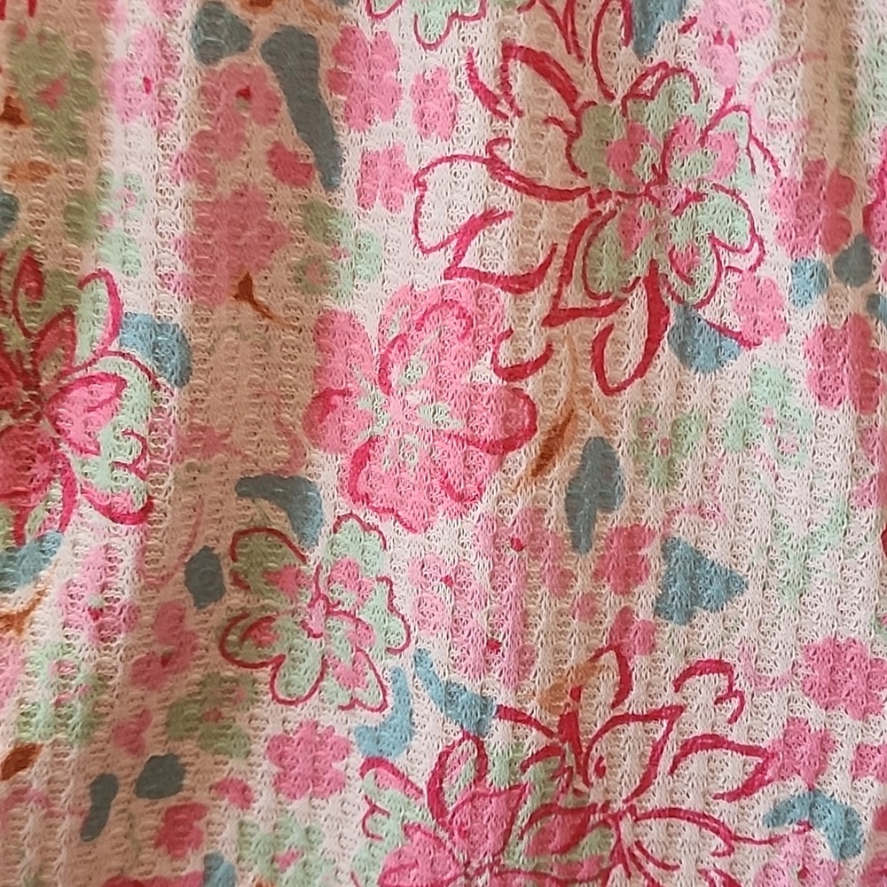New Heimish Floral Shorts (Matching Shirt Posted Seperately) - Picture 2 of 3